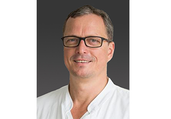 莱比锡大学医学中心骨科、创伤和整形外科副主任、跨学科儿童脊柱中心主任 Prof. Dr. med. Christoph-E. Heyde